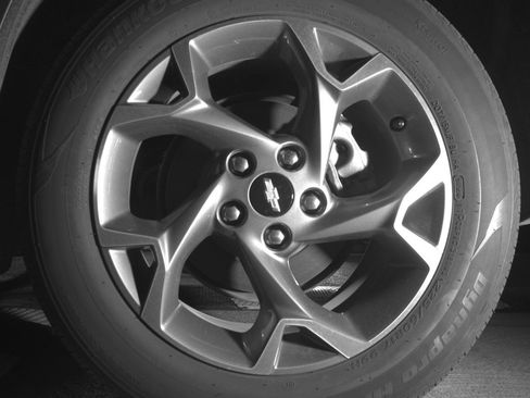 Used 2025 Chevrolet Trax LT image 14