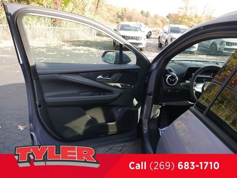 New 2025 Chevrolet Blazer EV LT image 22