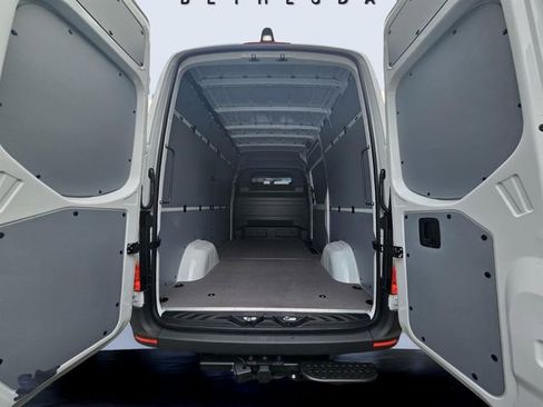 New 2026 Mercedes-Benz Sprinter 2500 image 6