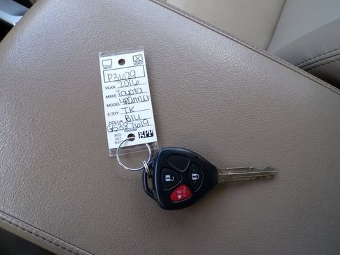 Used 2016 Toyota 4Runner Limited image 29