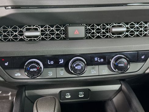 Used 2025 Honda Accord SE image 22