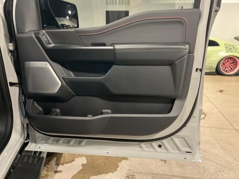 Used 2024 Ford F150 Raptor AWD/4WD image 40