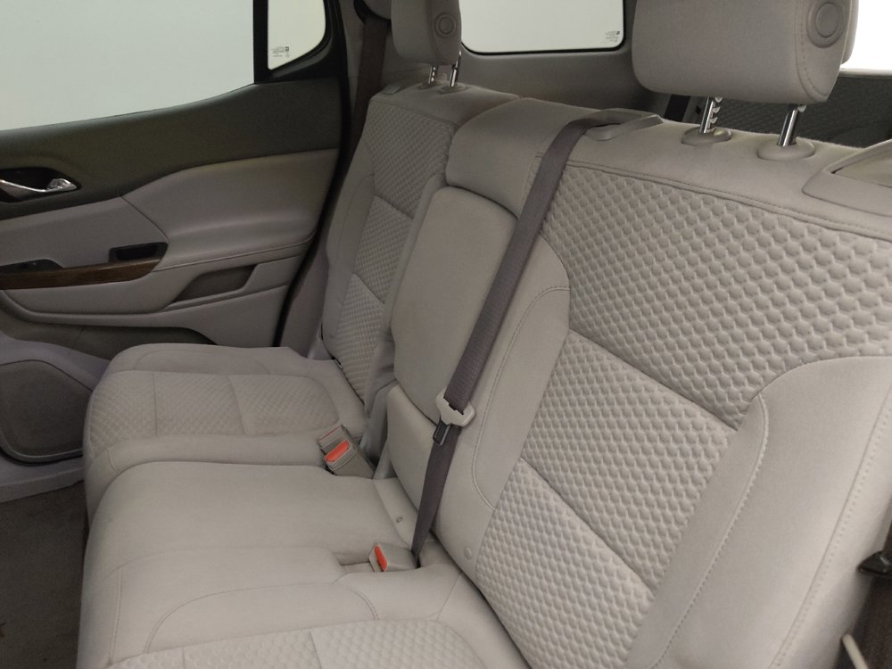Used 2018 GMC Acadia SLE FWD image 18
