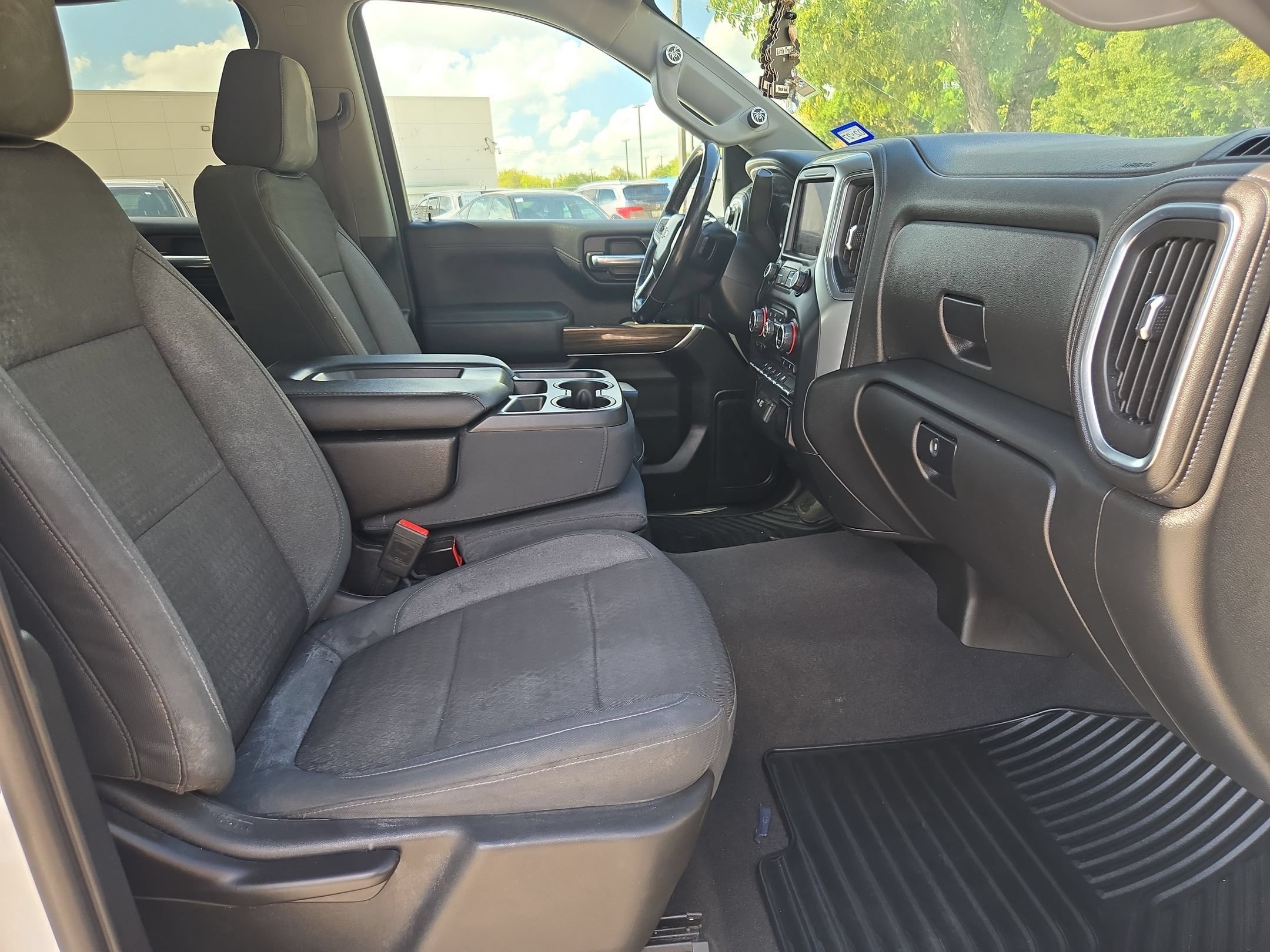 Used 2020 Chevrolet Silverado 1500 LT w/ Texas Edition RWD image 20