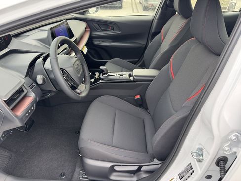 New 2026 Toyota Prius Plug-In Hybrid image 2