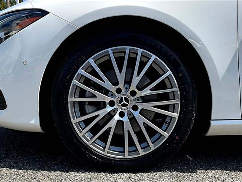 Used 2025 Mercedes-Benz CLA 250 4MATIC image 8