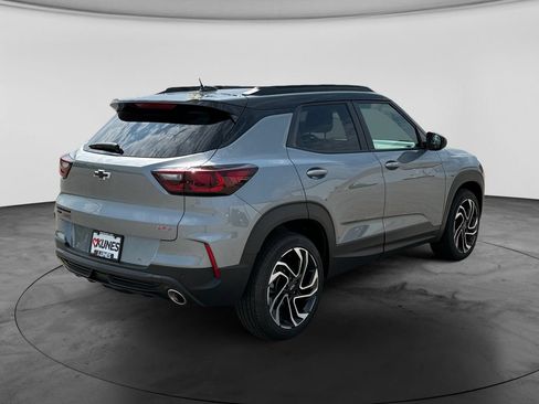 Used 2026 Chevrolet TrailBlazer RS w/ Convenience Package AWD/4WD image 9