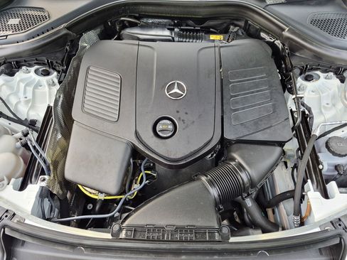 Certified 2025 Mercedes-Benz GLC 300 4MATIC w/ AMG Line image 34