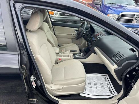 Used 2014 Subaru Crosstrek 2.0i Premium image 12