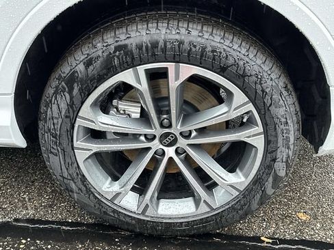 New 2026 Audi Q7 2.0T Premium Plus AWD/4WD image 4