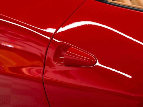 Used 2013 Ferrari 458 Spider RWD image 24