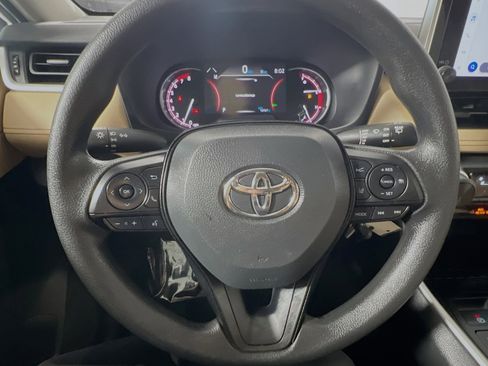 Used 2025 Toyota RAV4 LE FWD image 18