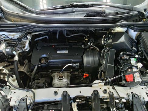 Used 2016 Honda CR-V Touring image 40