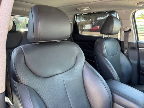 Used 2019 Hyundai Santa Fe FWD image 9