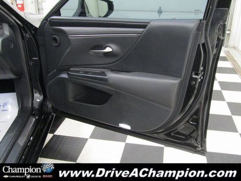 Used 2021 Lexus ES 350 w/ Accessory Package image 34