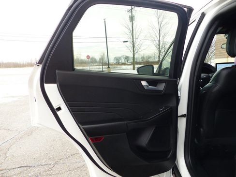 Used 2025 Ford Escape ST-Line w/ Tech Pack #1 image 33