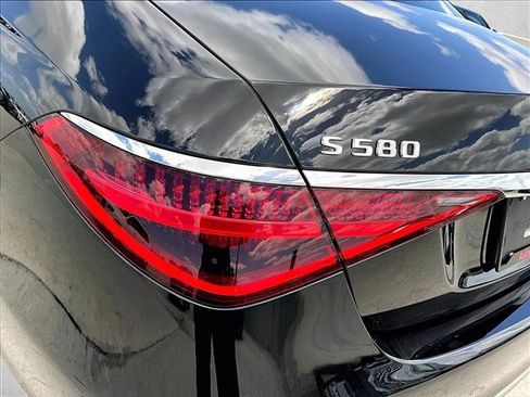 New 2026 Mercedes-Benz S 580 4MATIC Sedan image 27