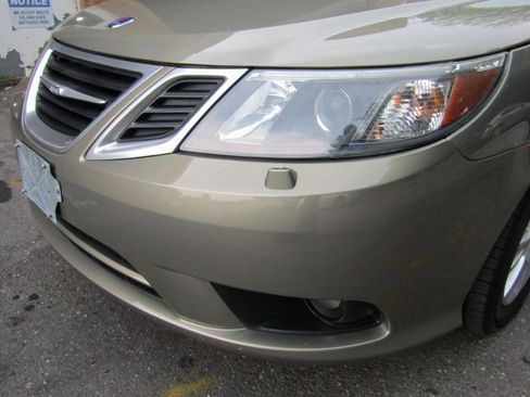 Used 2008 Saab 9-3 2.0T w/ Cold Weather Package FWD image 30