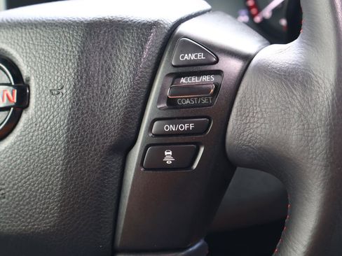 Used 2021 Nissan Titan PRO-4X w/ Pro-4x Convenience Package image 29