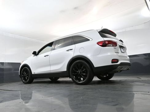 Used 2020 Kia Sorento EX AWD/4WD image 21