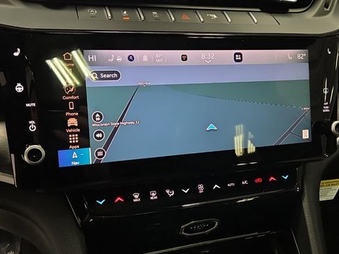 New 2026 Jeep Grand Cherokee Limited w/ Limited Altitude Package image 17