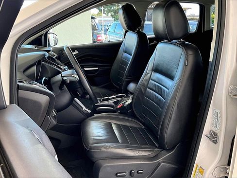 Used 2014 Ford Escape Titanium image 21