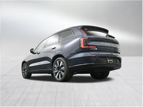 New 2026 Volvo EX90 Ultra AWD/4WD image 23