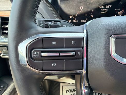 Used 2025 GMC Yukon Denali AWD/4WD image 31
