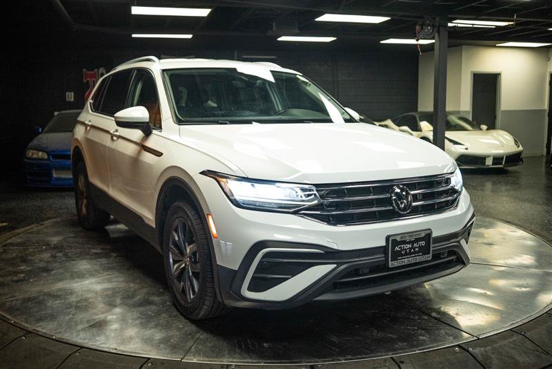 Used 2024 Volkswagen Tiguan Wolfsburg Edition AWD/4WD image 5