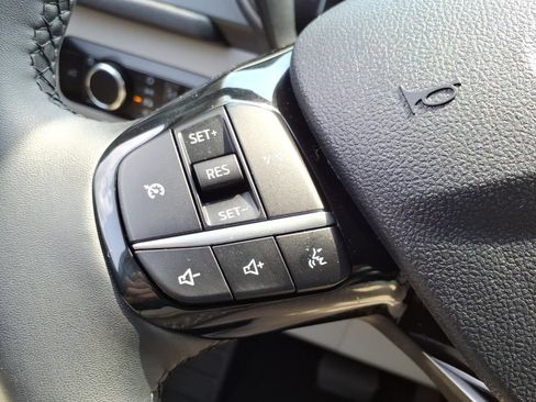 Used 2023 Ford Escape Active AWD/4WD image 17