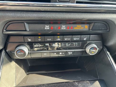 Used 2023 MAZDA CX-9 Touring image 15