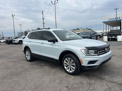 Used 2018 Volkswagen Tiguan SE