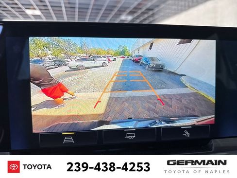 Used 2025 Chevrolet Silverado 1500 LT Trail Boss w/ Convenience Package II image 16