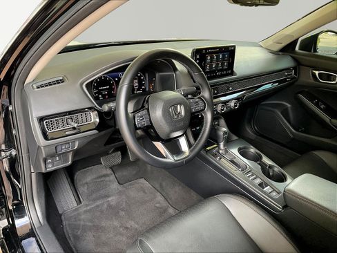 Used 2023 Honda Civic Touring image 16