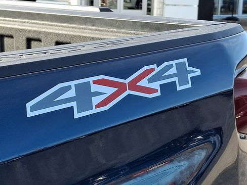 Used 2022 Chevrolet Silverado 1500 Custom image 28