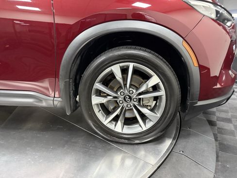 Certified 2023 INFINITI QX60 Luxe w/ Performance Audio Package AWD/4WD image 9