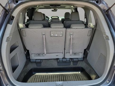 Used 2016 Honda Odyssey Touring Elite image 11