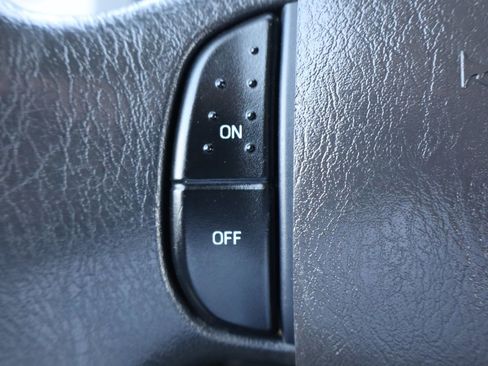 Used 2012 Ford E-350 and Econoline 350 XLT image 31