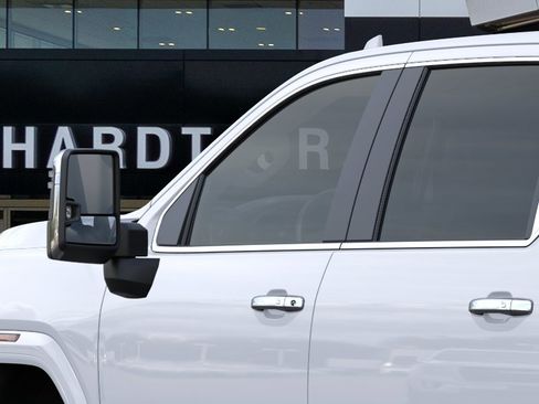 New 2026 GMC Sierra 2500 Denali Ultimate AWD/4WD image 14