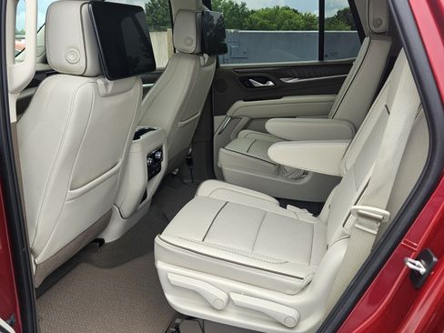 Used 2024 GMC Yukon Denali w/ Max Trailering Package RWD image 13
