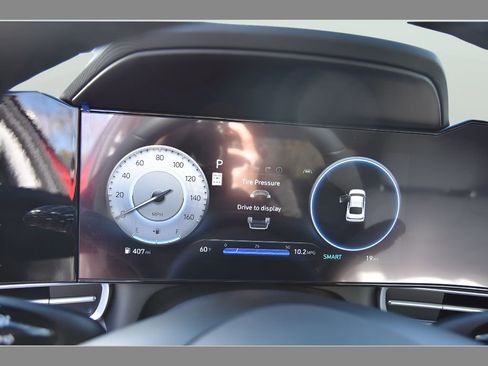 New 2026 Hyundai Elantra Limited FWD image 21