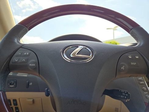 Used 2009 Lexus ES 350 FWD image 25