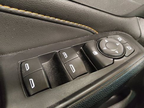 Used 2020 Chevrolet Traverse LT w/ LPO, Floor Liner Package AWD/4WD image 27