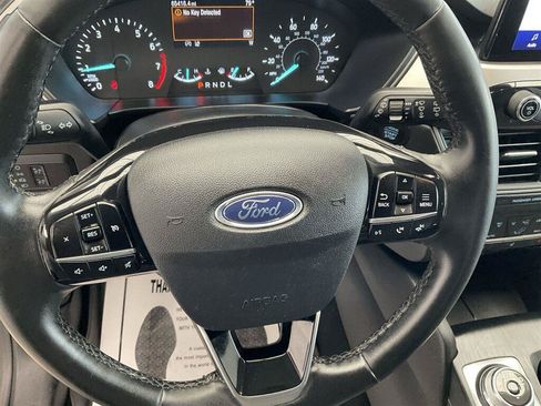 Used 2022 Ford Escape SE w/ Cold Weather Package AWD/4WD image 23