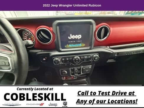 Used 2022 Jeep Wrangler Unlimited Rubicon w/ Cold Weather Group image 15