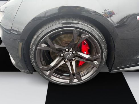 Used 2021 Chevrolet Camaro SS image 14