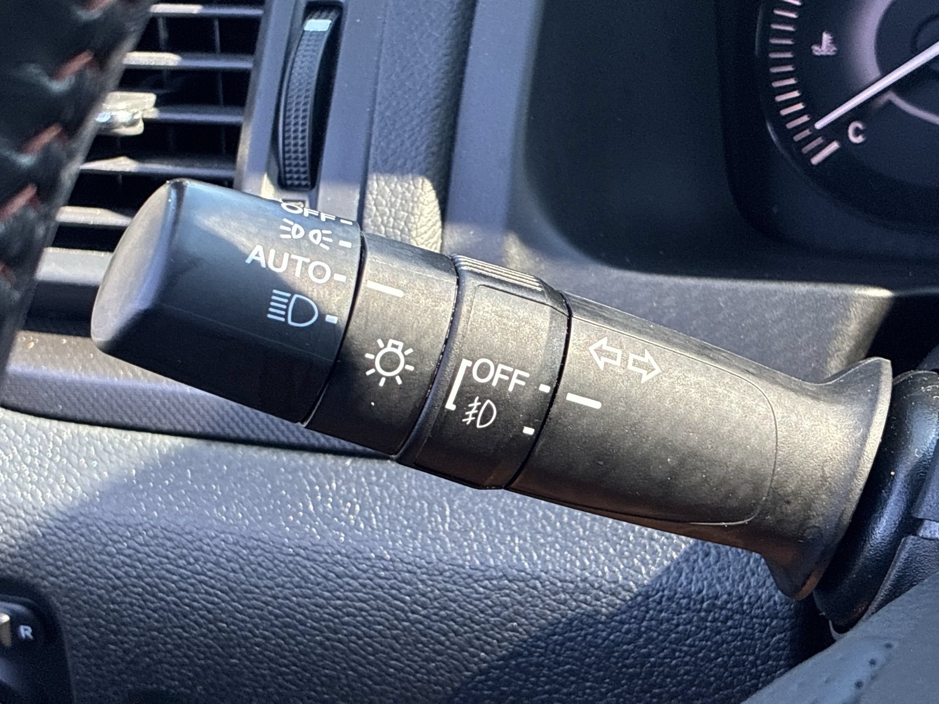 Certified 2023 Honda Passport TrailSport image 29