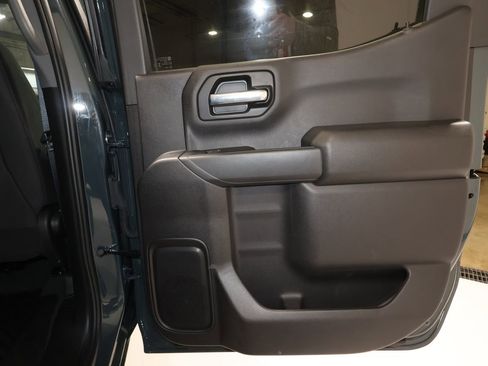 Certified 2025 Chevrolet Silverado 1500 Custom Trail Boss image 19