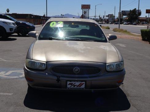 Used 2002 Buick Le Sabre Custom w/ Luxury Pkg image 2