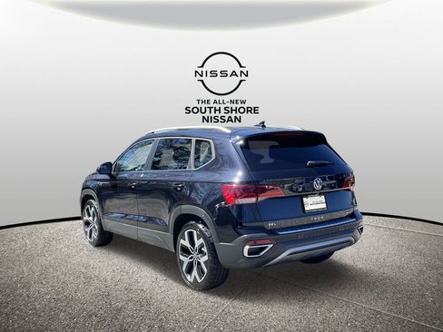 Used 2022 Volkswagen Taos SEL image 8